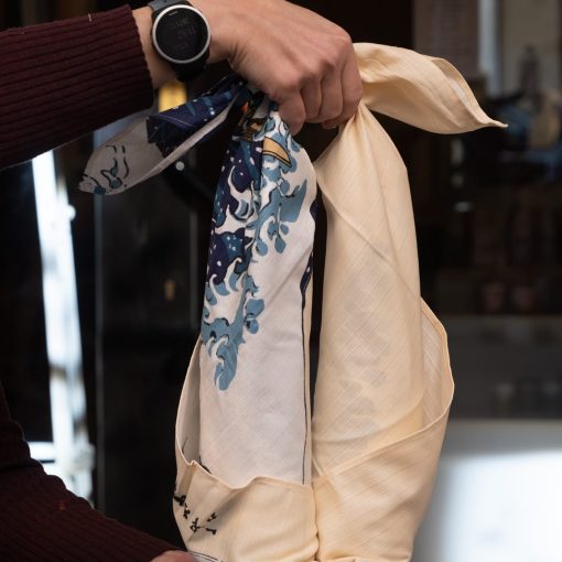 Laboratorio base di furoshiki giapponesi da Ikiya Treviso