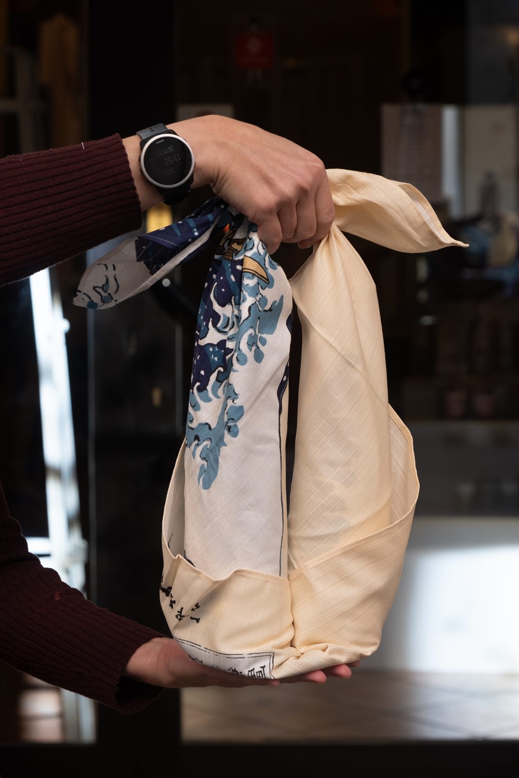 Laboratorio base di furoshiki giapponesi da Ikiya Treviso
