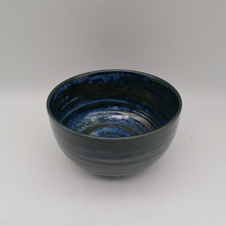 Ciotola da riso tonda con spirali blu