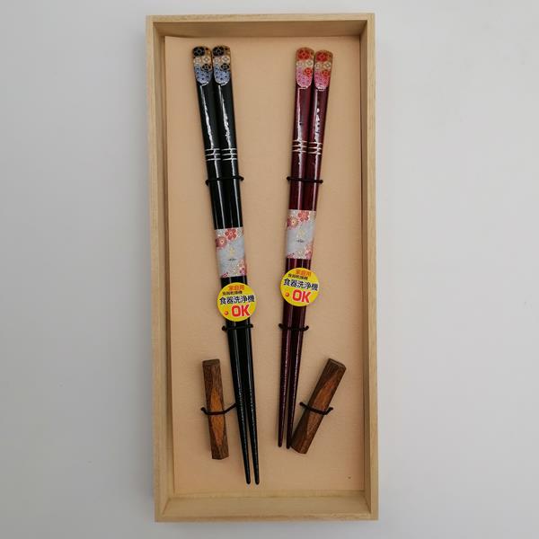 Coppia di bacchette con poggia-hashi e scatola in legno - immagine 6