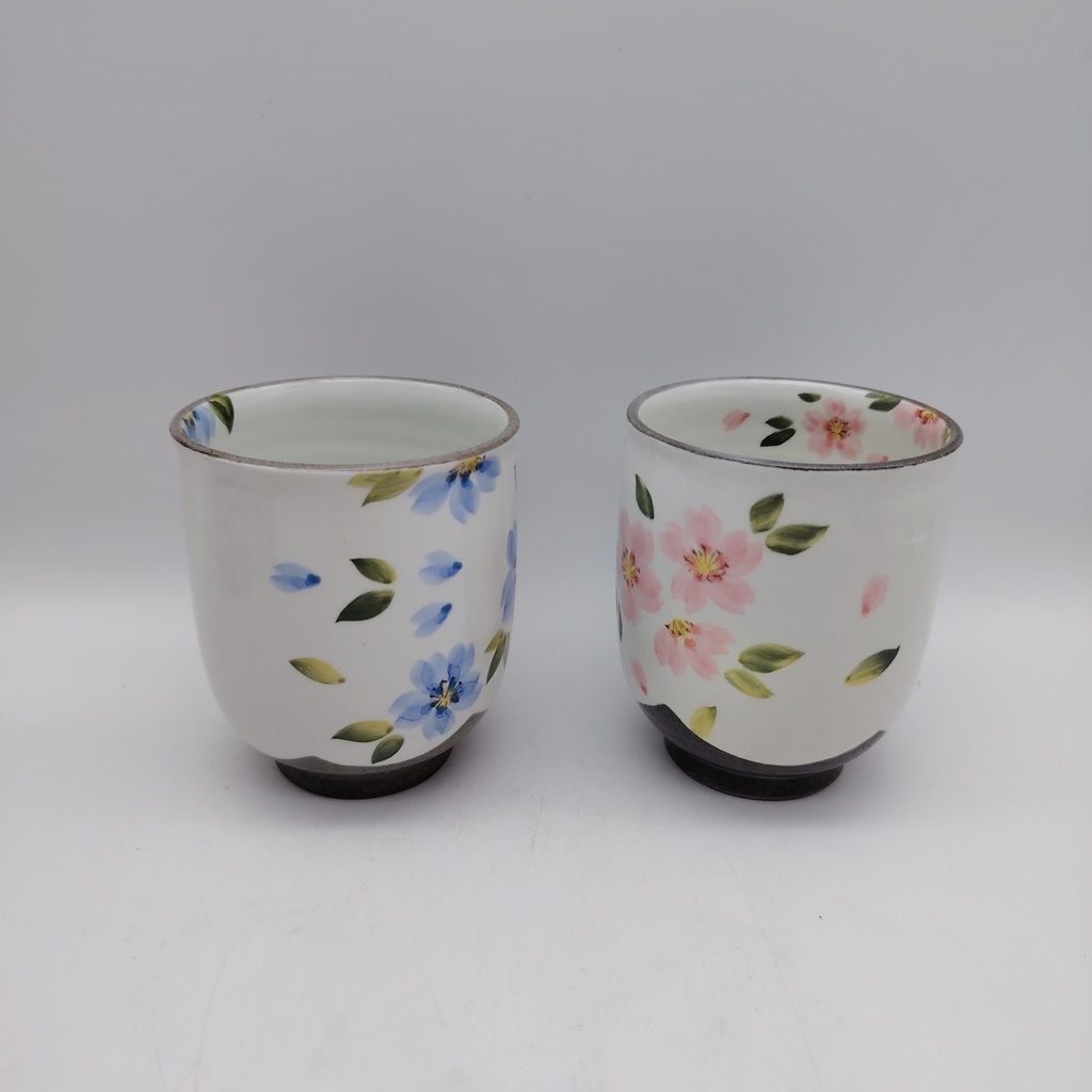 Coppia di tazze in ceramica Kyoyaki - Hanazakura - immagine 4