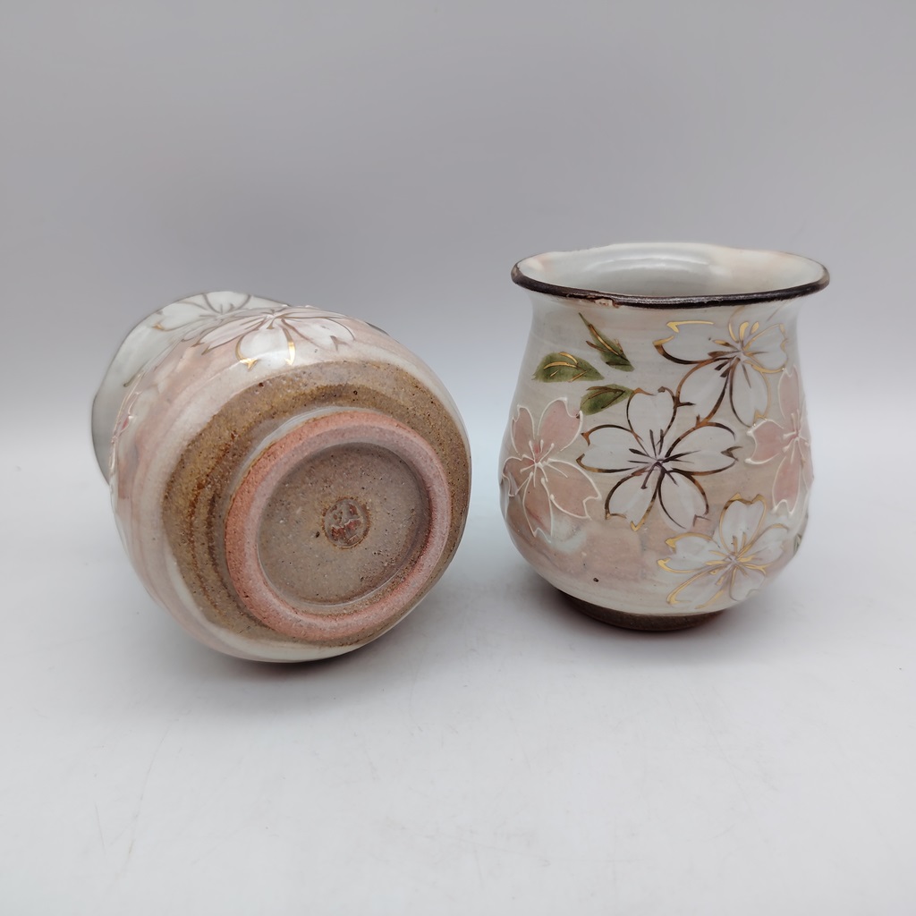 Coppia di tazze in ceramica Kyoyaki - Sakura - immagine 3