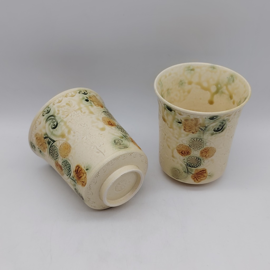 Coppia di tazze in ceramica Kyoyaki - Yuusai Hana Mishima "Kiku" - immagine 5