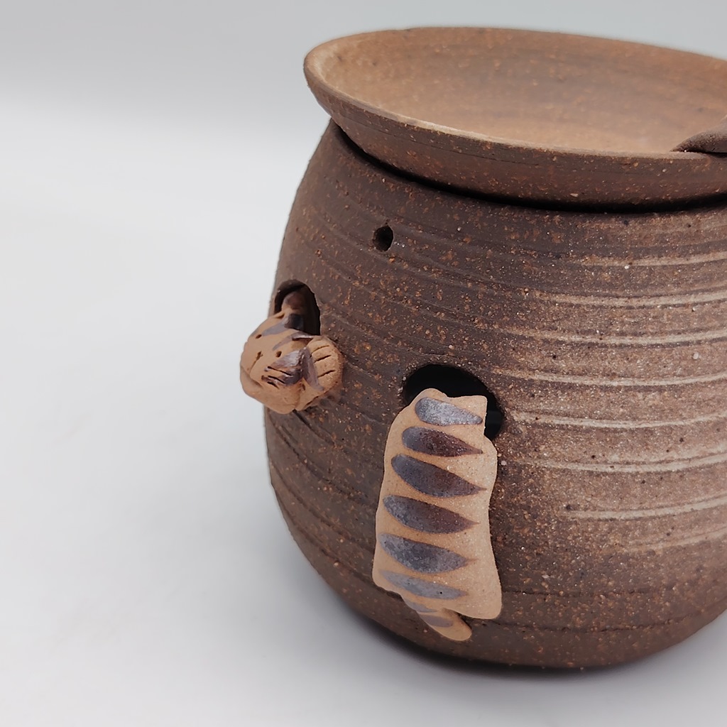 Diffusore per tè in ceramica con gattini - immagine 2