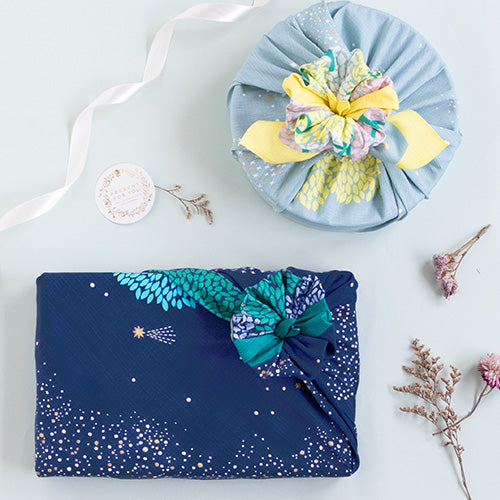 Furoshiki Hime Musubi - Foresta stellata in cotone organico blu notte | 70cm - immagine 5