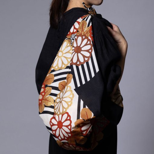 Furoshiki Setsugekka Kimono con Crisantemi sull’Acqua - 120cm