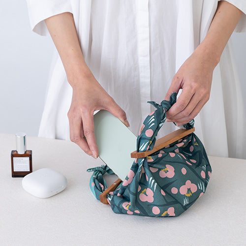 Furoshiki Yumeji Takehisa - Camelia e gatto blu | 48cm - immagine 2