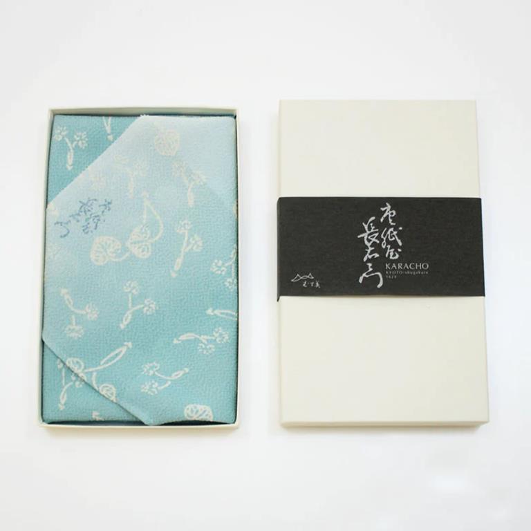 Furoshiki in seta di chirimen decorato in yuzen KARACHO 45cm - immagine 4