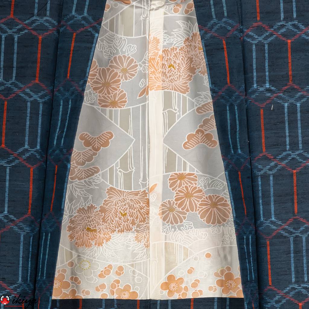 Haori da donna in seta Tsumugi blu con motivo geometrico - immagine 3