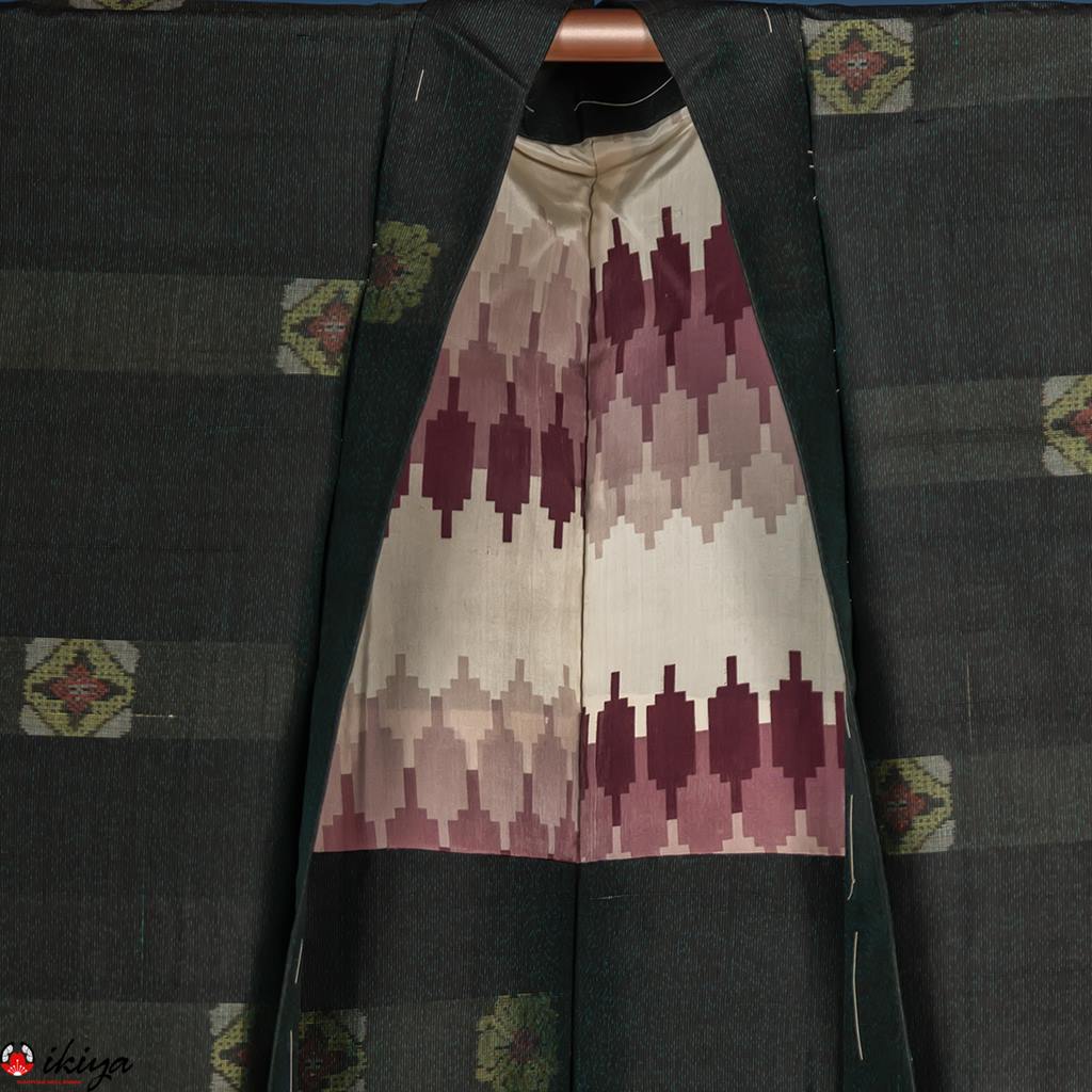 Haori da donna in seta Tsumugi nero/blu con motivo floreale - immagine 3