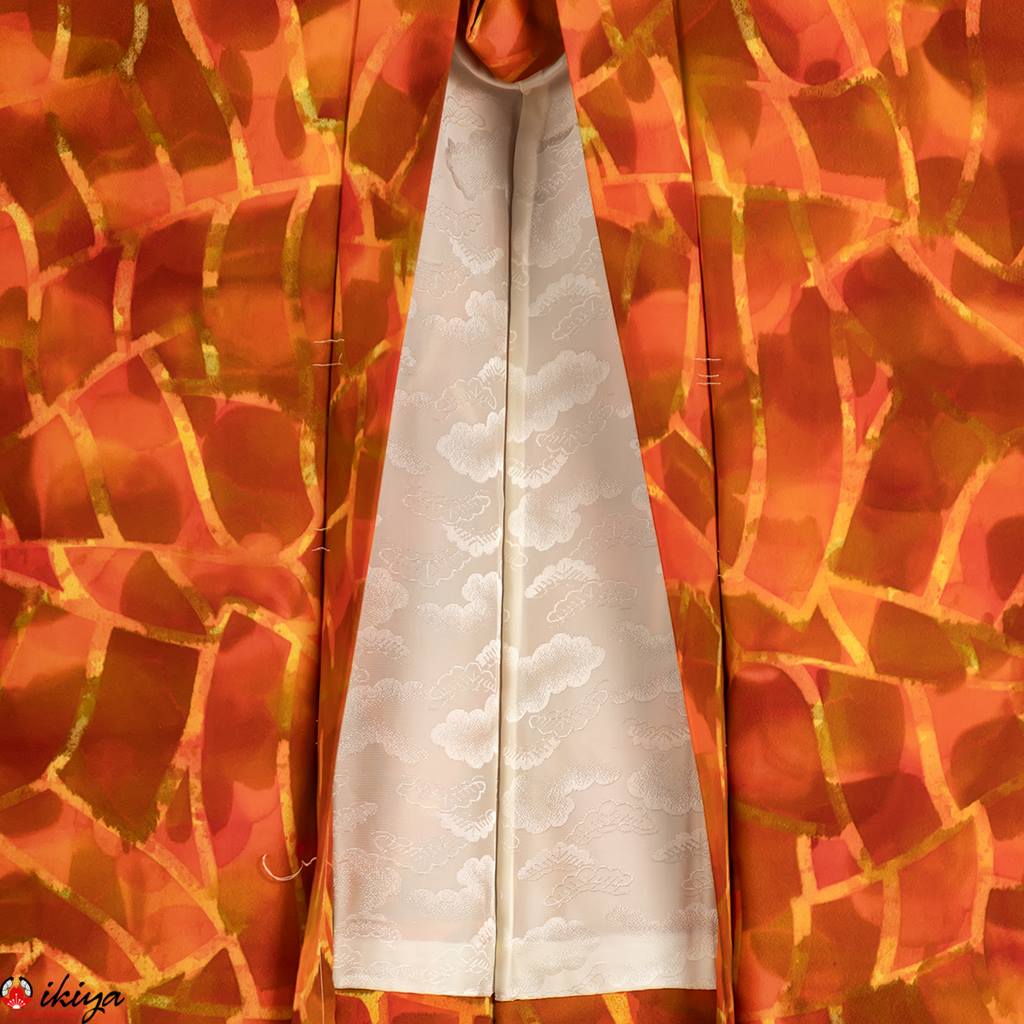Haori da donna in seta arancione con effetto sfumato - immagine 2