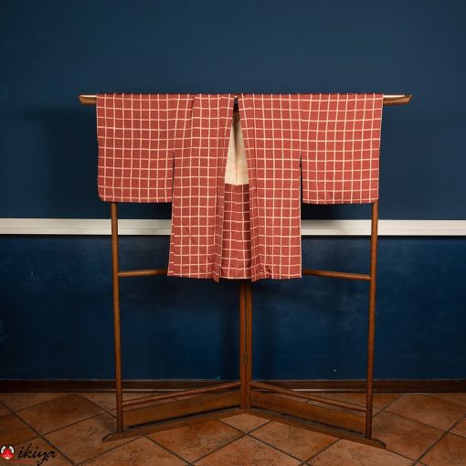 Haori da donna in seta rosa antico con fantasia a quadri