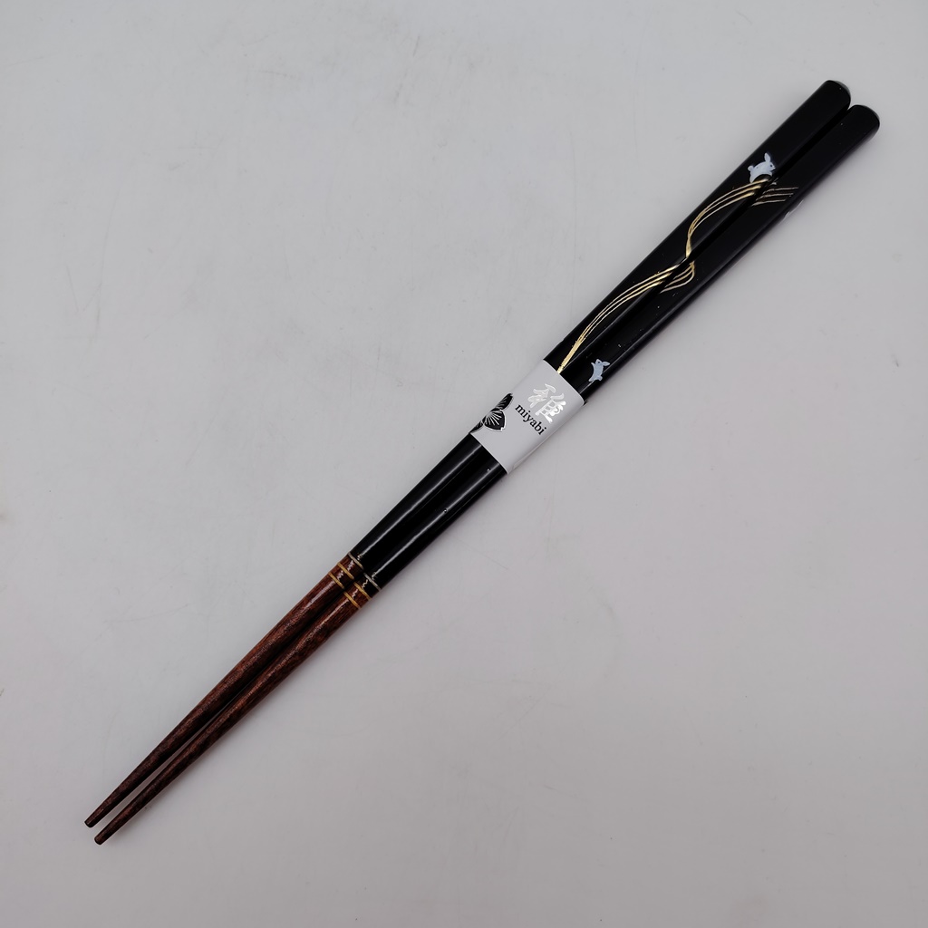 Hashi, bacchette giapponesi nere in legno con coniglietti 23cm