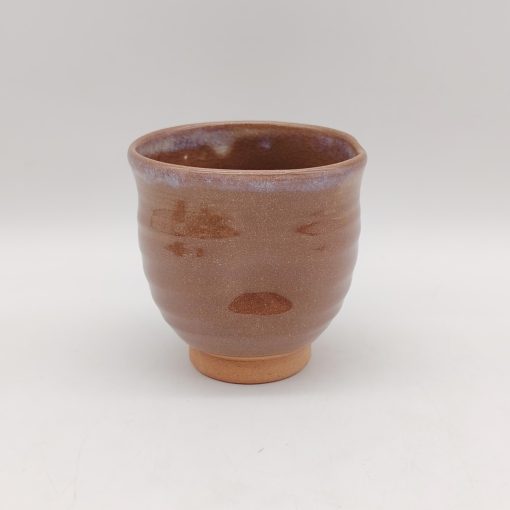 Tazza da tè in ceramica di Hagi color marrone con bordo bianco